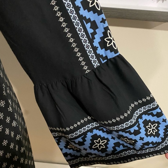 Loft Bell Sleeve Dress - Picture 6 of 8